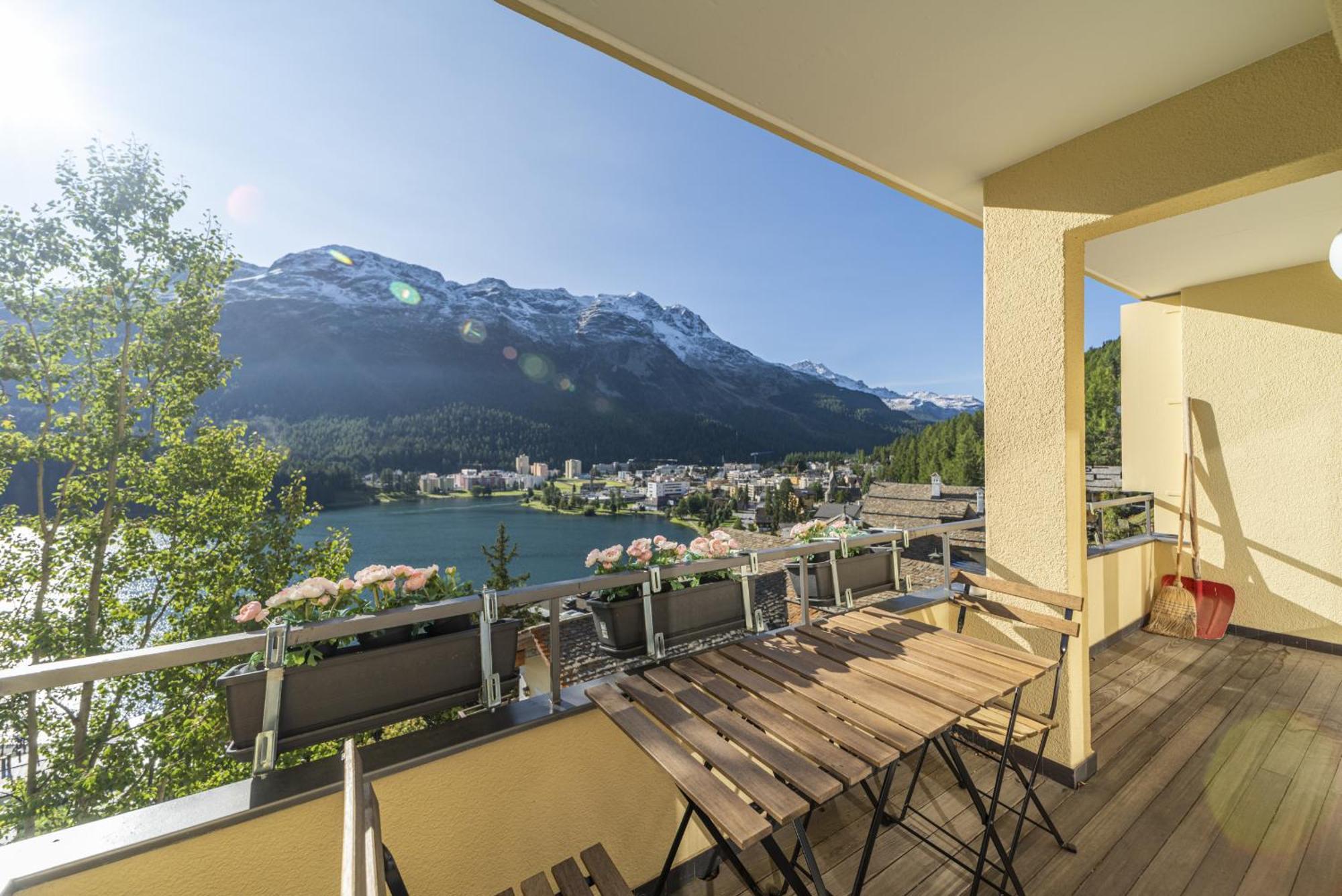 Chesa Bellavista - St. Moritz Apartment Bagian luar foto